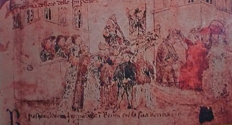 Karel IV. si nasadí purpurový šat. Během římského pobytu všem nemá nouzi i o dramatické okamžiky.