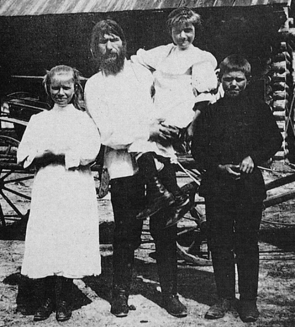Rasputin dlouho nevydržel.