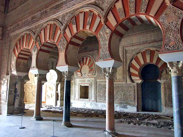 Skvostné muslimské sídlo nedaleko španělské Cordoby kdysi čelilo drancování i ohni.