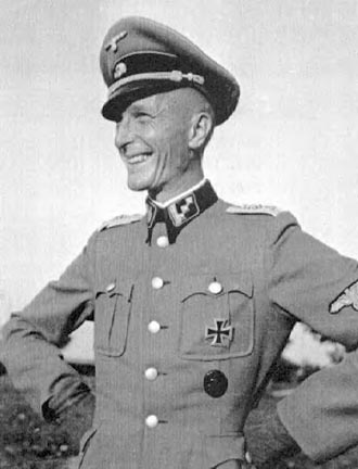Adolf Diekmann nese za masakr hlavní odpovědnost.
