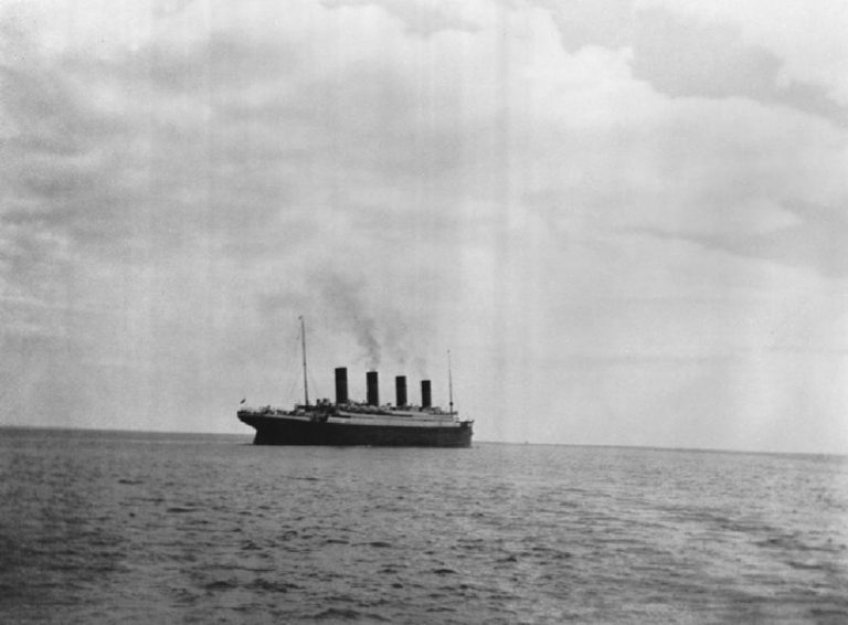 Titanic zvěčněn na své patrně poslední fotografii. Potopil se 15. dubna 1912.