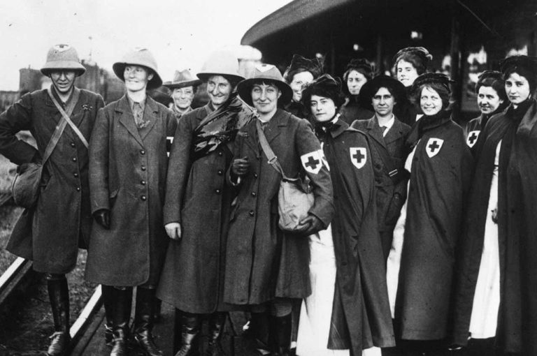 Ženy začaly stávkovat za rovnost platů.