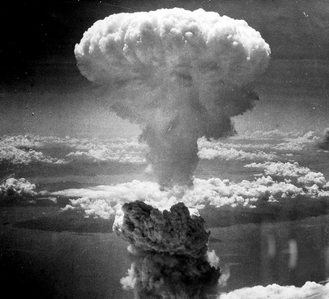 Atomovou bombu na Nagasaki se podařilo vyfotografovat.
