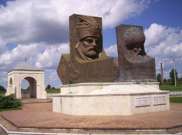 V Szigetváru se dnes nachází pomník obou vojevůdců a má symbolizovat přátelství obou národů.