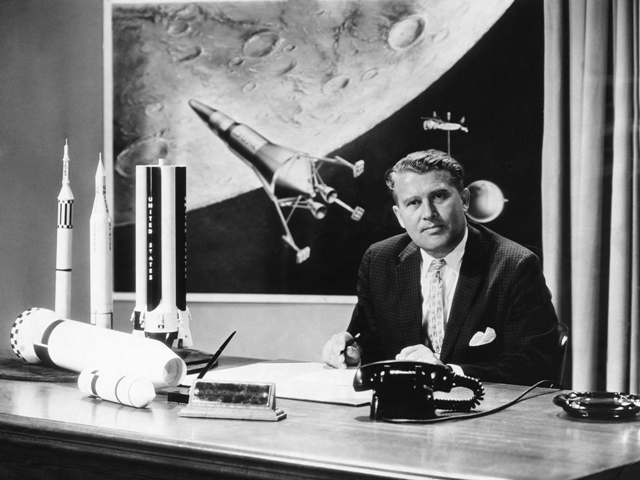 Wehrner von Braun vedl celou NASA.