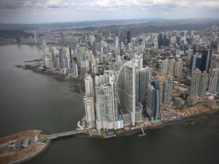 Firma Mossak Fonseca sídlila v Panama City.