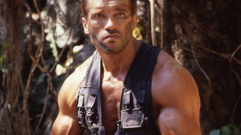 Predátor (1987) jen potvrdí Arnolda v pozici tehdejšího krále akčních filmů.