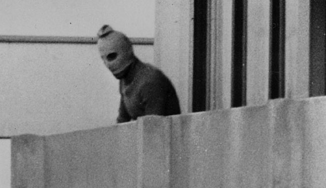 Za masakrem na olympiádě v Mnichově stojí teroristická organizace Černé září.