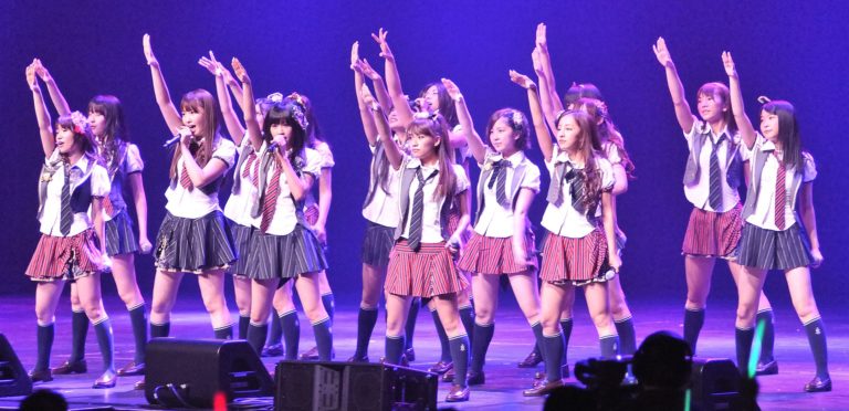 Typickým příkladem systému je skupina AKB48. FOTO: kndynt2099 / Creative Commons / CC BY-SA 2.0