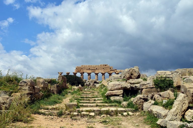 Ve starověkých textech vědci nenašli žádnou zmínku o pohřebišti, není zachyceno ani na mapě Korsiky vytvořené Ptolemaiem. Foto: ulleo / pixabay