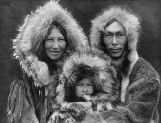 Rusové se mísili s původními obyvateli. Foto: Edward S. Curtis/Wikimedia Commons/Volné dílo
