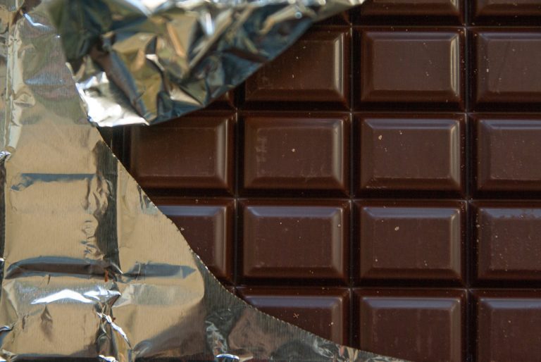 Než byste se předávkovali theobrominem v čokoládě, zabil by vás nejspíš obsah cukru. Foto: jackmac34 / Pixabay.
