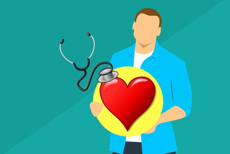 Lékaři avizovali, že chtějí do 10 let snížit úmrtnost na srdeční choroby o 5 % a o 10 % počet těch, kteří kvůli nemocnému srdci opakovaně končí v nemocnici. Foto: pixabay