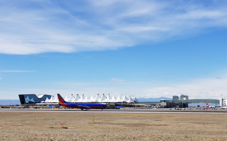 Denverské letiště patří mezi ty nejvytíženější v rámci USA. Foto: Creative Commons, Bmurphy380, CC BY-SA 4.0.