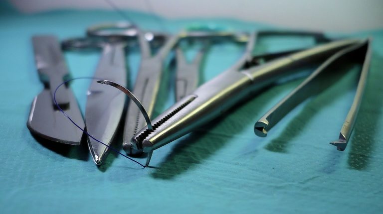 Provoz JIP Urologického oddělení je zajištěn dvěma atestovanými urology, anesteziologem a čtrnácti zaměstnanci z řad nelékařského zdravotnického personálu. Foto: pixabay