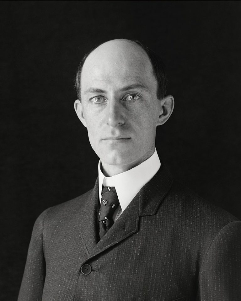 Wilbur Wright (Orville Wright and Wilbur Wright, Public Domain, commons.wikimedia)