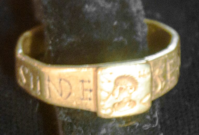 Silviánův prsten, nalezený v Anglii v 18. století, se datuje do 4. století našeho letopočtu. FOTO: Neznámý autor / Creative Commons / volné dílo