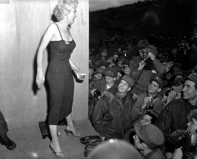 V Koreji se Marilyn cítí jako doma. Takový upřímný ohlas publika už nikdy potom nezažije. Foto: pxfuel