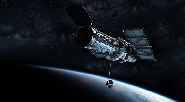 Hubbleův teleskop brázdí vesmír více než 30 let, za tu dobu pořídil nespočet fotografií(Zdroj: Pixabay)