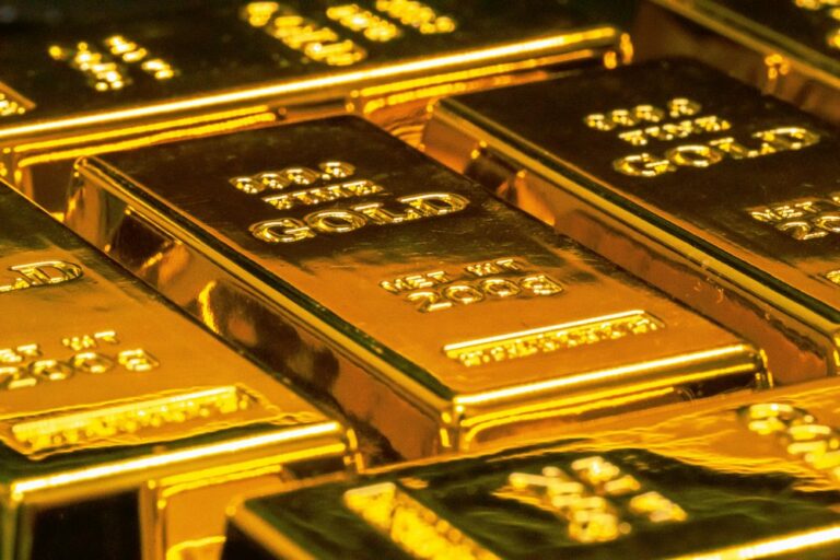Pod povrchem území dnešní České republiky se ukrývá 200 až 400 tun zlata v hodnotě stovek miliard korun. Foto: unsplash
