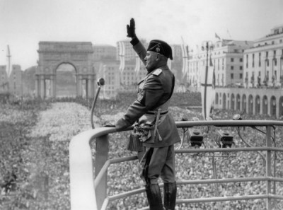 Benito Mussolini si dovolenou ve své vile nikdy neužije... Foto: Daily Galaxy / Creative Commons - volné dílo