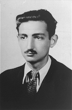Marek Edelman v roce 1944. FOTO: Neznámý autor / Creative Commons / volné dílo