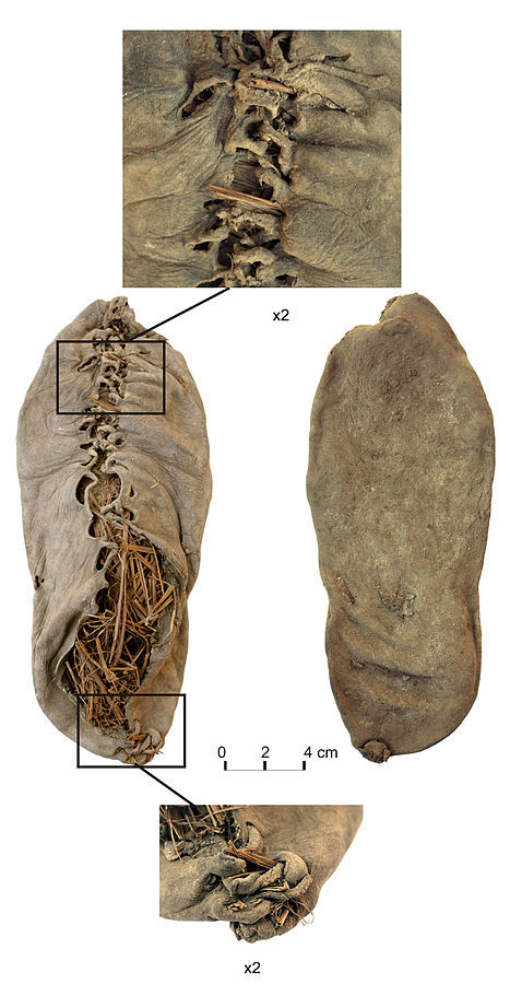 3 Obuv, nalezená v kavkazské jeskyni Areni. FOTO: Pinhasi R, Gasparian B, Areshian G, Zardaryan D, Smith A, et al. (authors of source article), CC BY 2.5