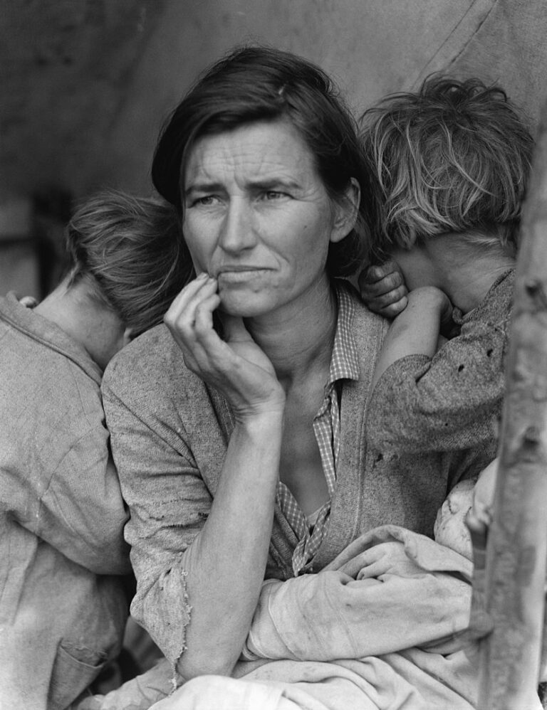 Jedna z nejslavnějších fotografií historie. (Dorothea Langeová, Volné dílo, commons.wikimedia)