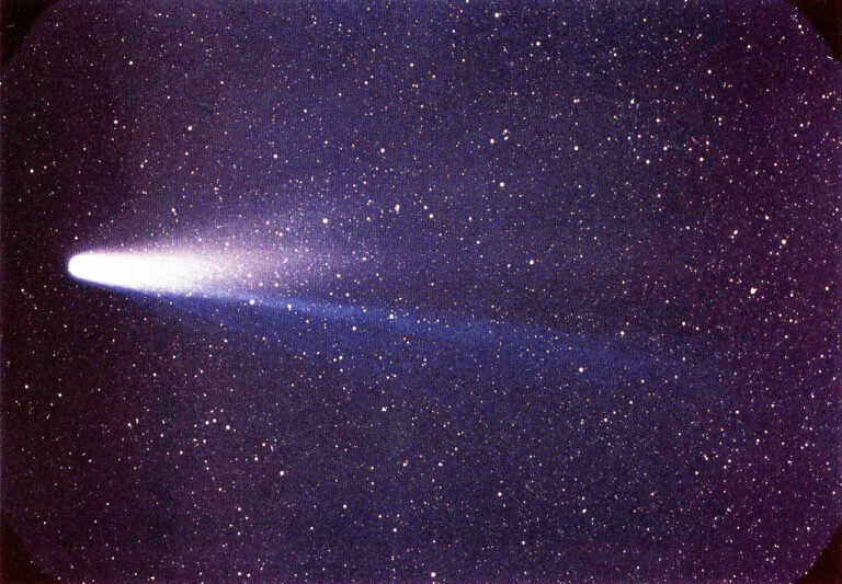 Halleyova kometa kolem Země naposled prolétla v roce 1986. FOTO: NASA / Creative Commons / volné dílo