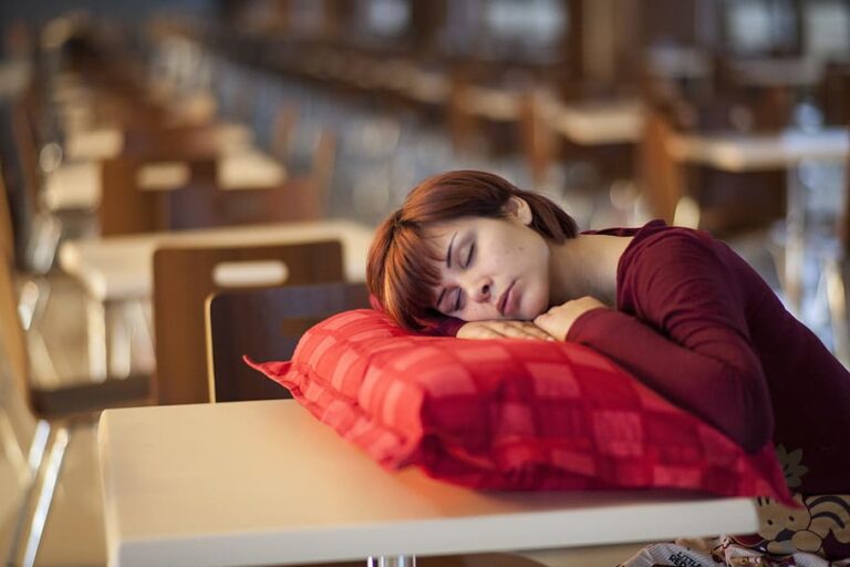 Už v roce 1956 vědci prokáží, že učení ve spánku nefunguje. (pxfuel)