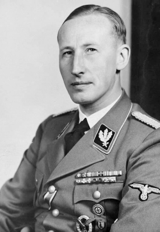 Hlavní slovo během konference měl Reinhard Heydrich, budoucí zastupující říšský protektor.(Zdroj: Bundesarchiv / wikimedia.commons.org / CC BY-SA 3.0)
