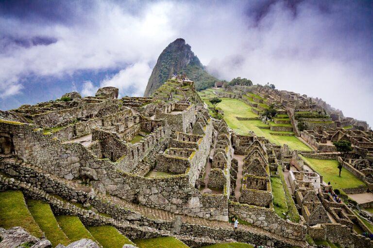 Návštěva Huayna Picchu patří k vrcholům každé cesty do Peru.