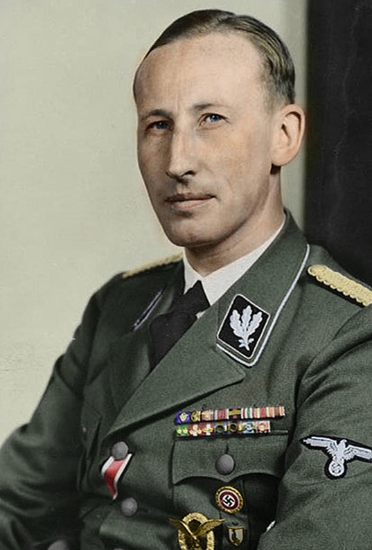 Reinhard Heydrich chce s českým ksindlem zatočit. FOTO: German Federal Archives/Creative Commons/CC BY-SA 4.0