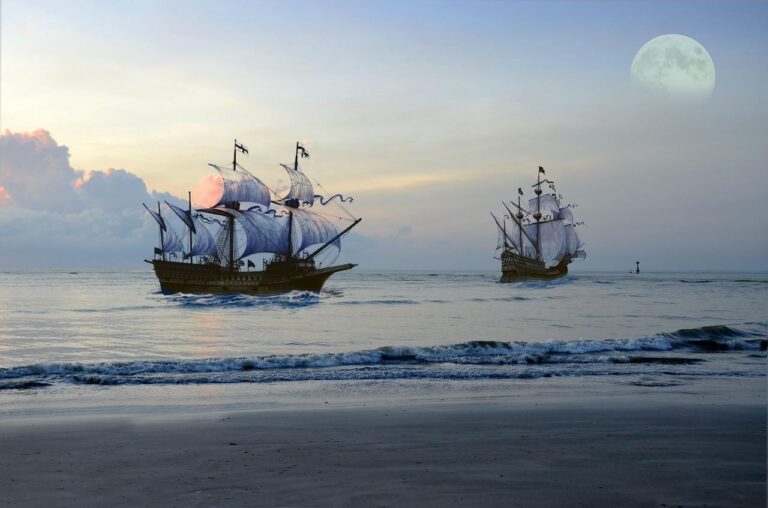 Piráti přepadají nic netušící posádky obchodních lodí. FOTO: pixabay