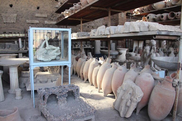 Archeologické nálezy z Pompejí. Datace termoluminiscencí se používá k určení stáří keramiky. FOTO: Takver from Australia/Creative Commons/CC BY-SA 2.0