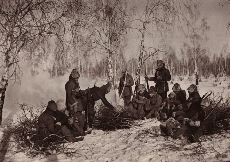 Českoslovenští legionáři v Rusku. I jim žehlička hodně pomáhala. FOTO: Neznámý autor/Creative Commons/Public domain