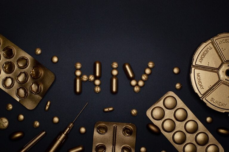 Předpokládá se také, že brzy by mohl být na trhu dostupné léky na prevenci infekce HIV. Foto: Pixabay