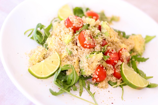 Quinoa poskytuje kompletní bílkovinu. (Foto: Bernadette Wurzinger / Pixabay)