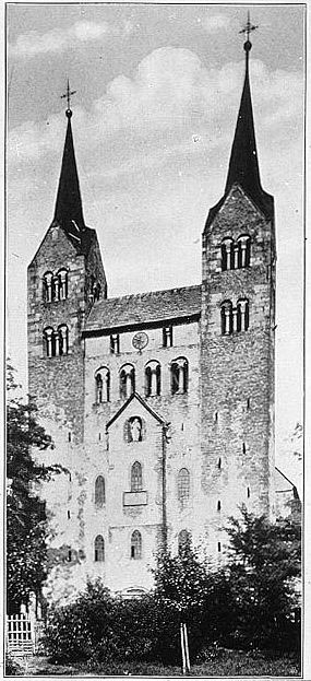 Corveyský klášter, kde působil saský kronikář Widukind z Corvey. FOTO: User Luestling on de.wikipedia/Creative Commons/Public domain