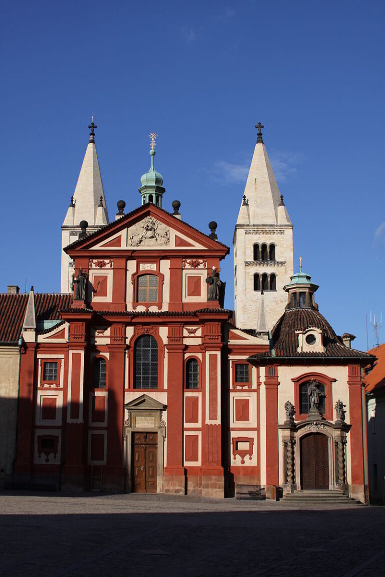 Druhým kostelem na území Prahy se stává bazilika svatého Jiří. FOTO: Taty2007/Creative Commons/CC BY-SA 3.0