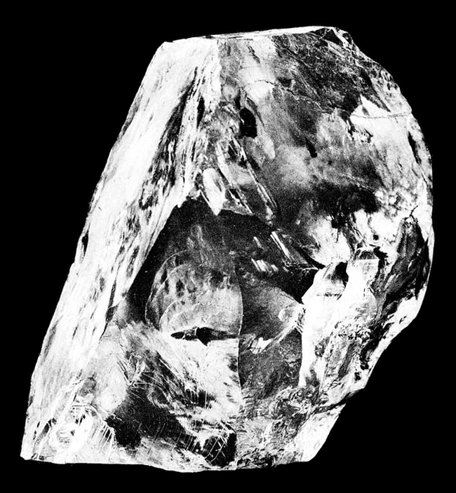 Takto vypadal surový diamant Cullinan před rozdělením.(Foto: neznámý autor / commons.wikimedia.org / volné dílo)