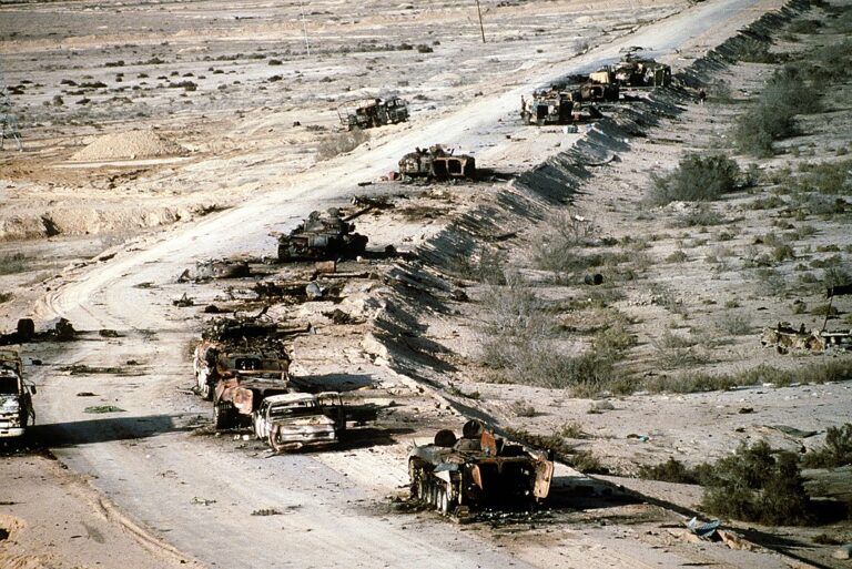 Válka pro Saddáma dopadne katastrofálně (Sgt. Dean Wagner, Volné dílo, commons.wikimedia)