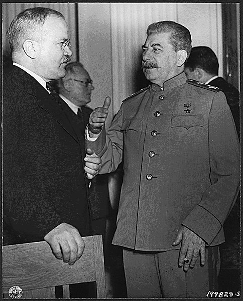 Stalin Molotova potřeboval, ale bál se jeho rostoucí moci. FOTO: wikipedia / Creative Commons / volné dílo