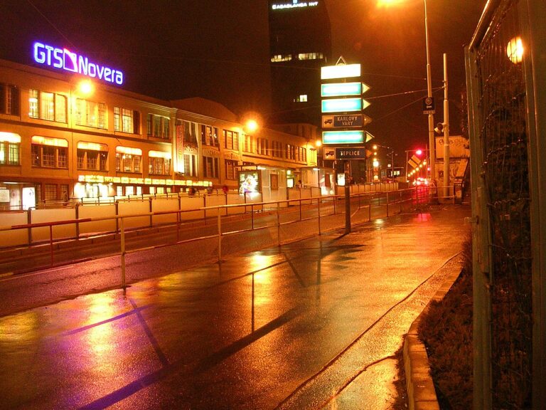 Křižovatka ulic Vinohradská a Želivského. FOTO: cs:ŠJů/Creative Commons/CC BY-SA 3.0