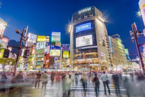 Jako mravenci! Nejrušnější křižovatku světa najdeme v tokijské čtvrti Šibuja