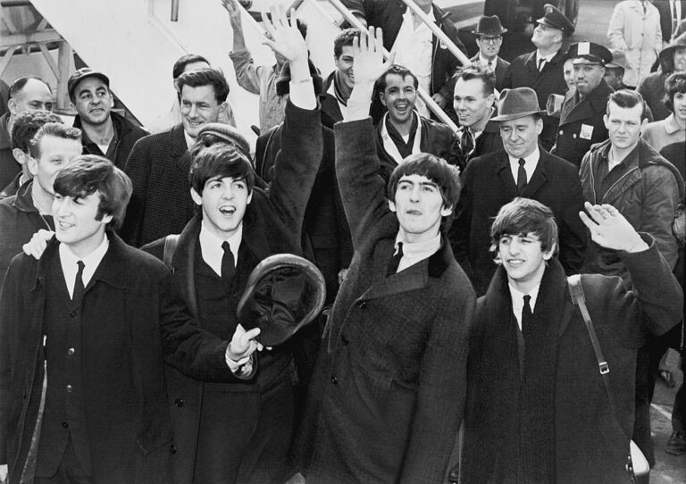 Mohli Beatles hrát dál, kdyby nebylo Yoko Ono? FOTO: UPI / Creative Commons / volné dílo