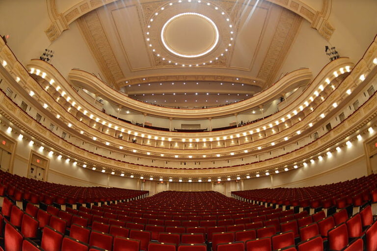 Na pojem „vyprodáno“ si pokladna Carnegie Hall zvykne velmi rychle po otevření. Foto: pxfuel