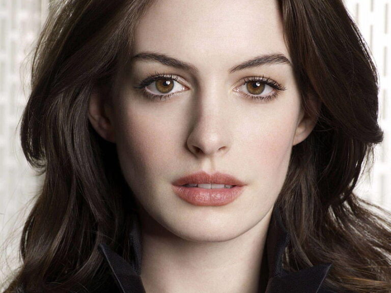 Dvě náročné role za sebou dají Anne Hathawayové pořádně zabrat. Foto: pxfuel