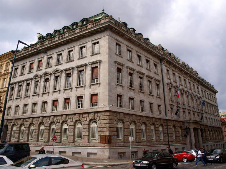 Palác Petschkovy banky byl na svoji dobu velmi moderní budovou. FOTO: VitVit/Creative Commons/CC BY-SA 3.0
