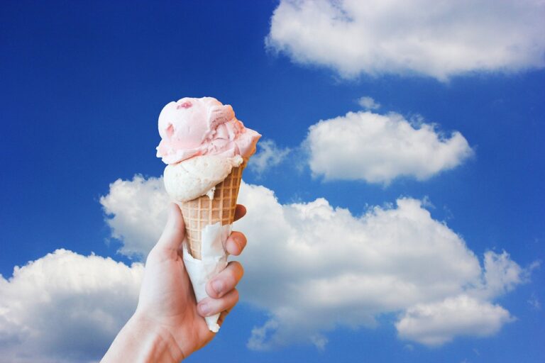 Někdy může být těch zmrzlinových kopečků trochu moc. FOTO: pixabay